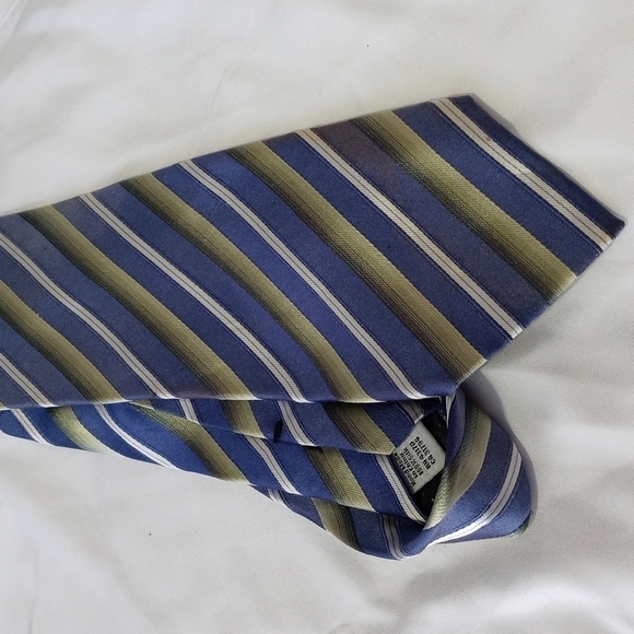 Geoffrey Breene tie 100% silk - Picture 1 of 5